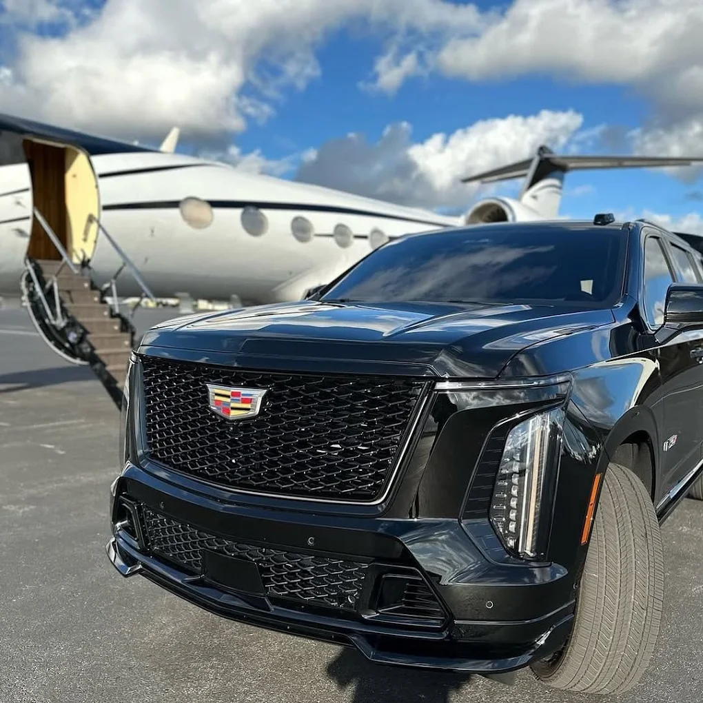 An Aura Palm SUV detailed at a private-aviation terminal in South Florida